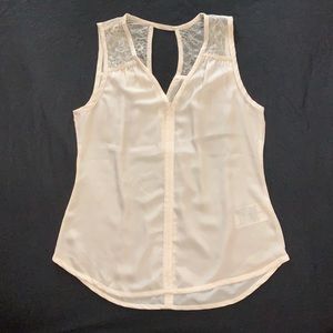 Banana Republic White Top